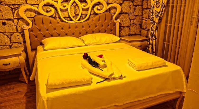 Alacati Lucky Angel Hotel Экстерьер фото